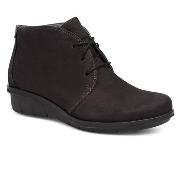 Dansko Joy Ankle Bootie Nubuck Lace Up Boots EUC - Picture 1 of 12